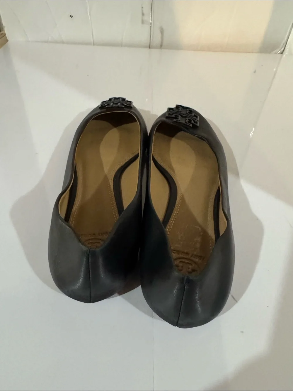 Tory Burch Black Leather Logo Round-Toe Ballet Flats Size 8.5